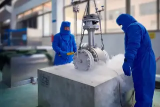 Low-temperature Physical Property Analysis of Key Materials of Valves